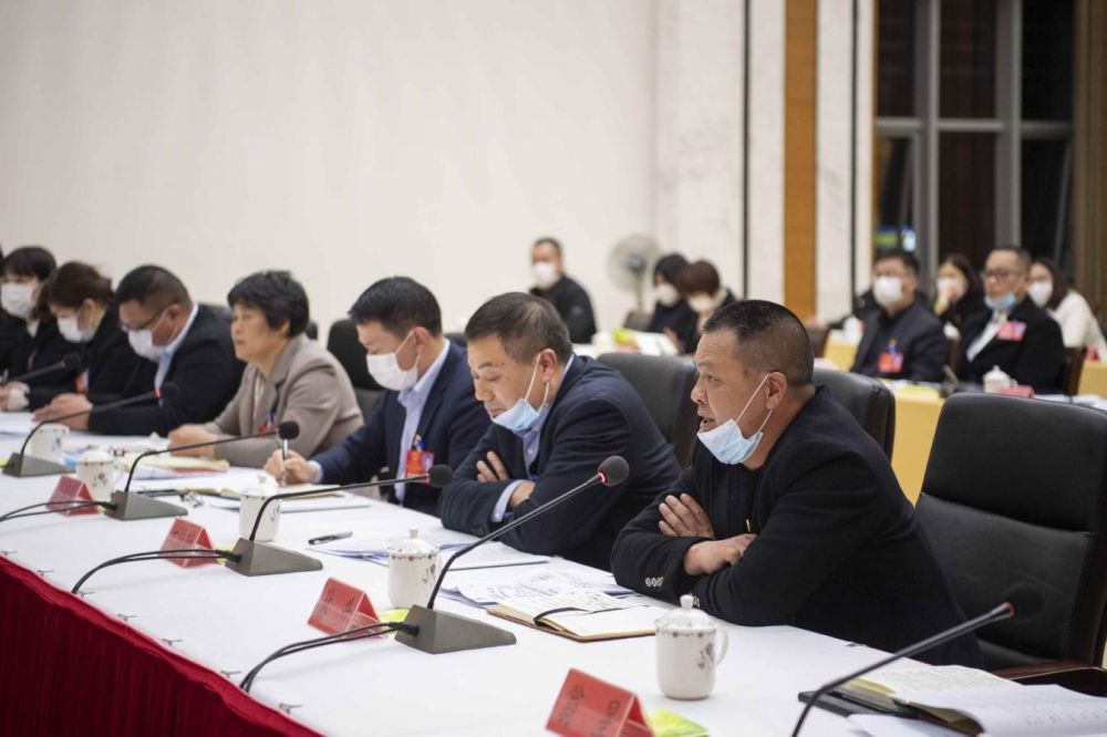 1612144827305668.jpg b639c22362234767bc5eefd9303940a4.jpg