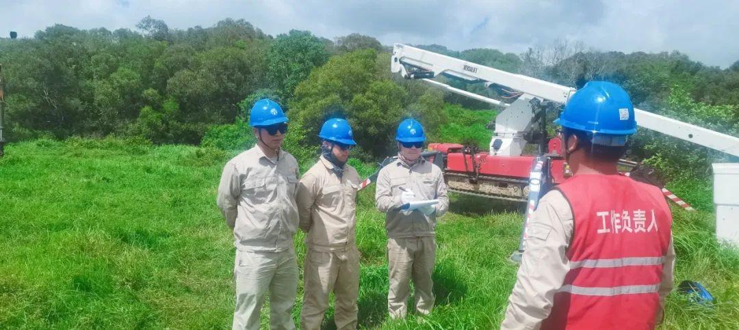 國(guó)網(wǎng)平潭供電公司高效攻堅(jiān)山地帶電作業(yè)